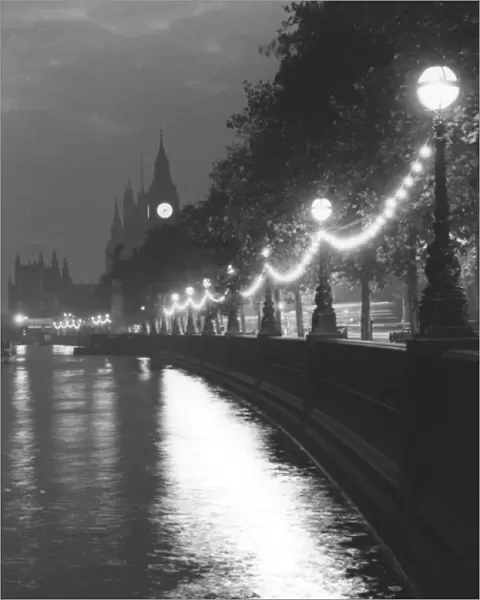 Evening photo of lights along the Embankment