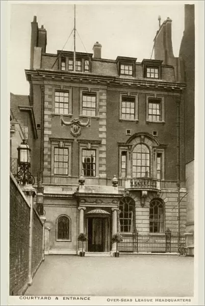 Royal Overseas League HQ - Courtyard and Entrance, London