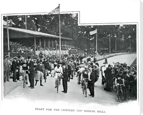 Herne Hill Velodrome, cyclists ready to start 1900