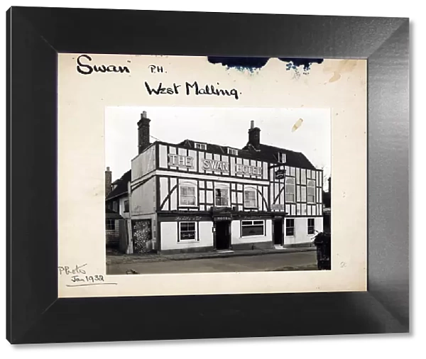 Photograph of Swan Hotel, West Malling, Kent