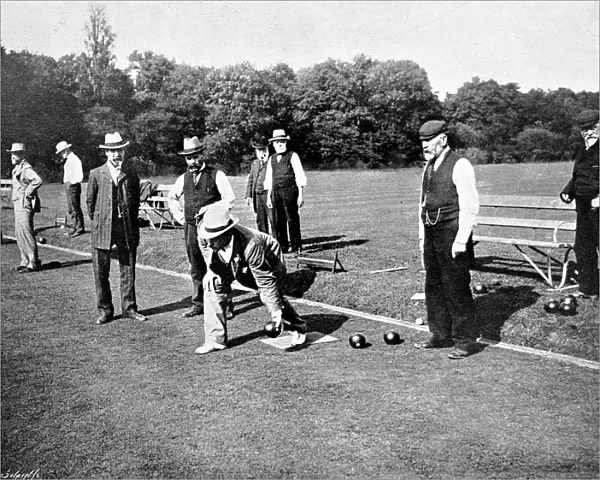 A Game of Bowls, Britain, 1903