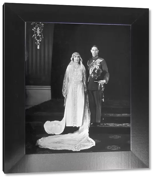 Elizabeth Bowes-Lyon marries Albert, Duke of York