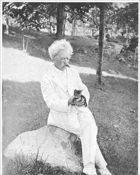 Mark Twain  /  Holding Cat