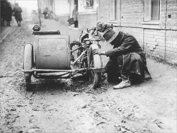 Australian soldier with motorcycle and sidecar, WW1