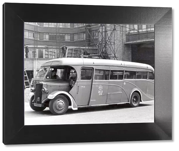 NFS personnel coach from District 34-HQ, Ealing, WW2