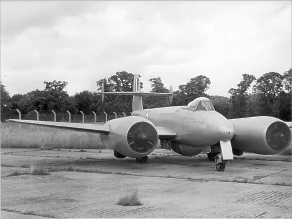 Gloster Meteor F4 RA490