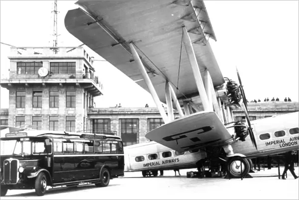 Handley Page HP42E G-aVE Hadrian of Imperial Airways