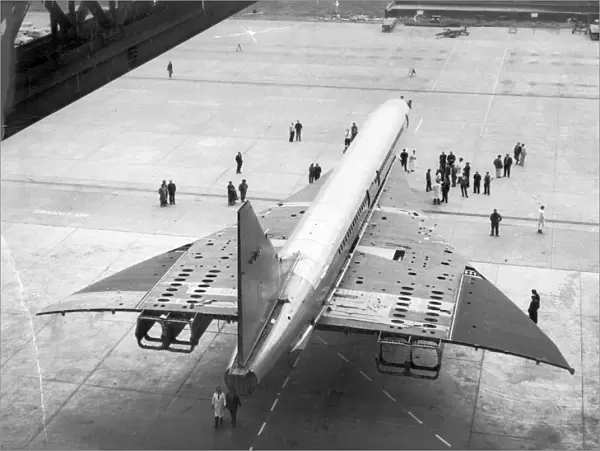 Concorde 002 under tow from the Brabazon Hangar at Filton