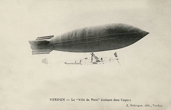 Airship Ville de Paris in flight at Verdun