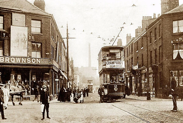 Ashton-under-Lyne Old Square early 1900s