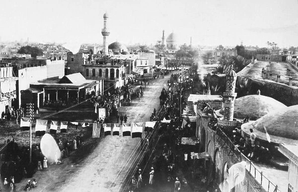 Baghdad street view in 1917