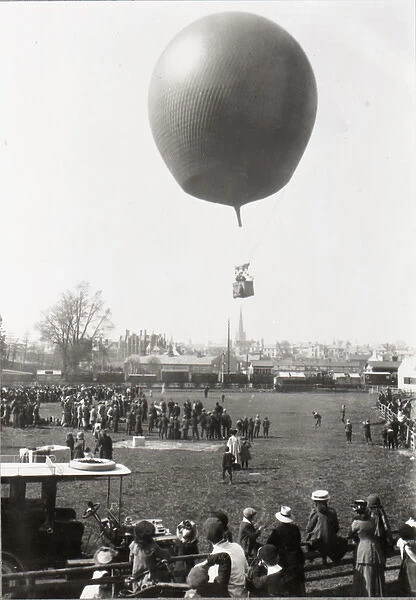 A balloon departing from Monmouth