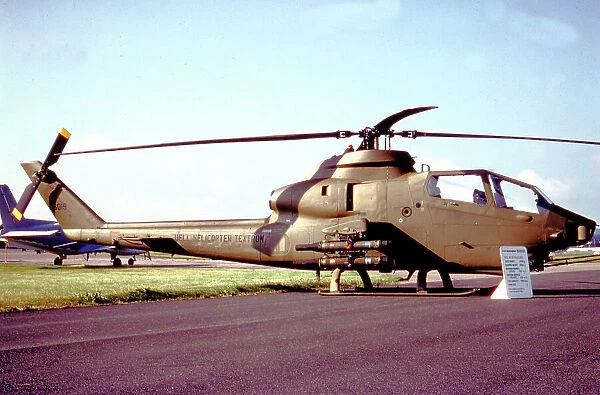 Bell YAH-1S Cobra 70-16019