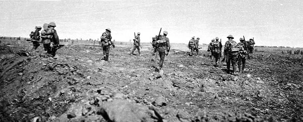 British soldiers advancing as reinforcements