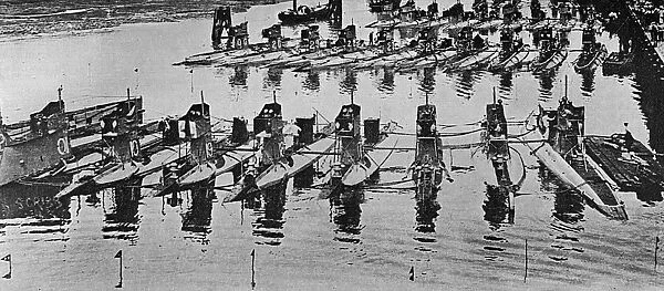 British submarines in dock, WW1