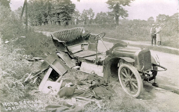 C1905 Argyll Vintage Car Accident, London Road, Guildford, E