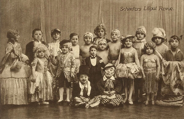 Cast of Schaefers Liliput Revue