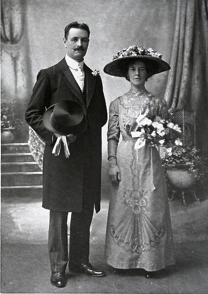Couple in formal wedding photo