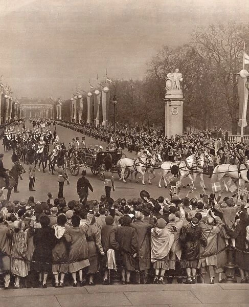 Danish royal visitors arriving at Buckingham Palace