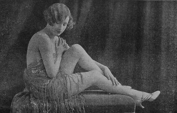 Doris Bransgrove in the Piccadilly Hotel Cabaret (1926)
