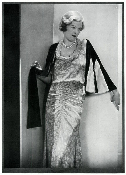 Dress and cape by Molyneux, 1932