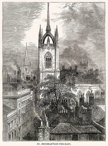 Exterior view of St Dunstan church, halfway between London Bridge and the Tower of London in the City of London. Damaged in the Great Fire of London in 1666 and then destroyed in the Second World War, now as ruins in a public garden
