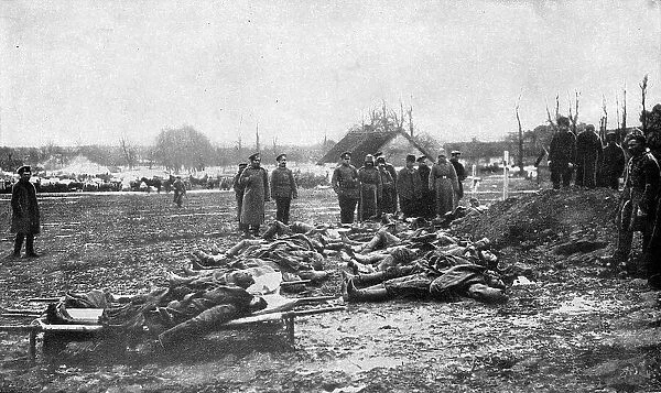 Fallen Russian soldiers ready for burial, Russia, WW1