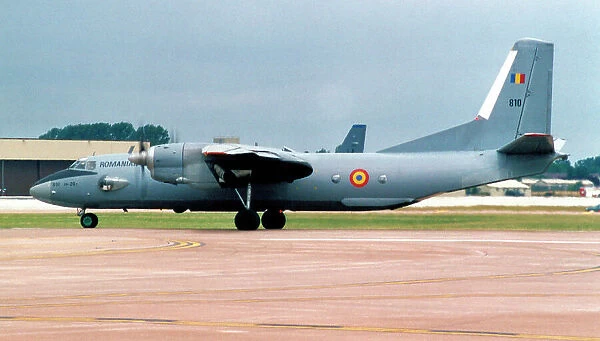 For£ele Aeriene Romane - Antonov An-26 810 (msn 47313810), of BA90, at the Waddington - International Air Show - 2005. (For£ele Aeriene Romane - Romanian Air Force) Date: 2005