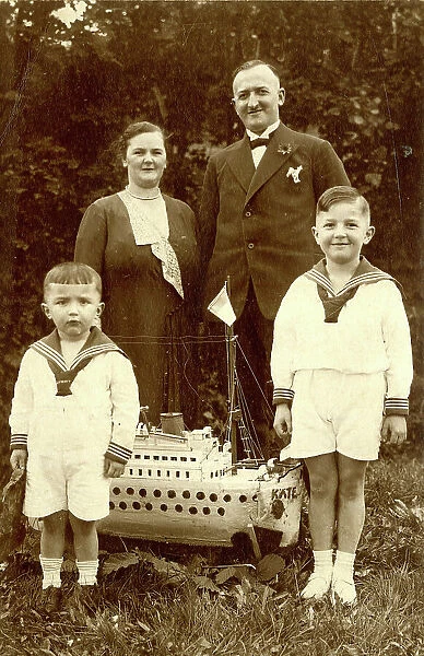 German parents with two sons in sailor suits, WW1
