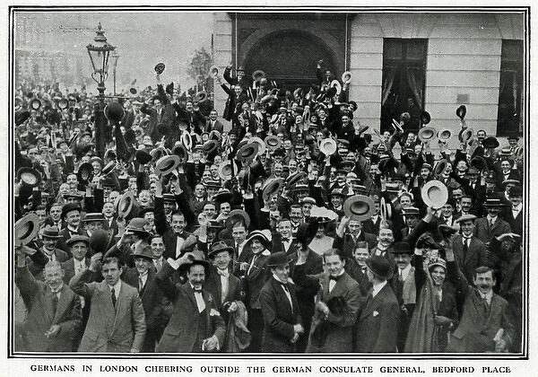 Germans outside German Consulate General, WW1