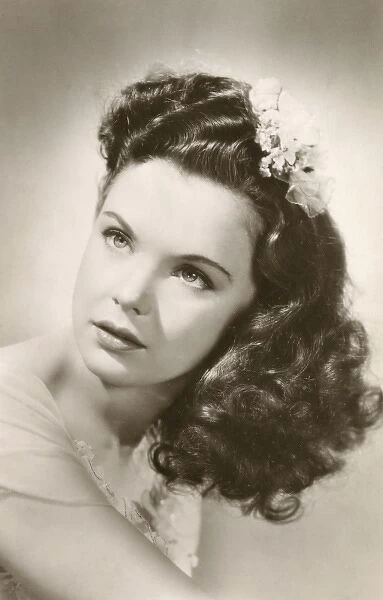 Gloria Jean, American singer and actress