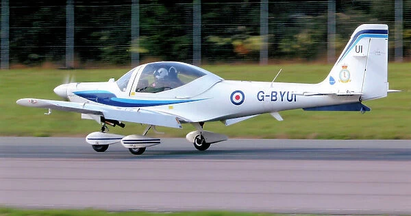 Grob G. 115E Tutor G-BYUI (msn 82094 / E), of Babcock-HCS, operating the RAF's flight experience and University Air Squadron tasks. Date: 2018