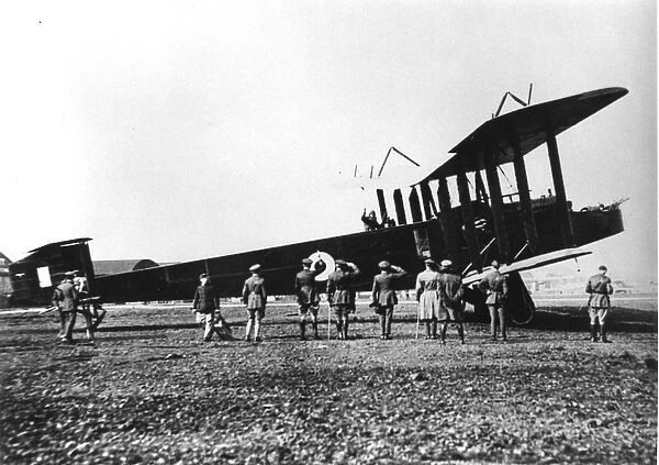 Handley Page 0-400 about to depart