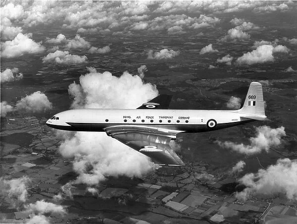de Havilland DH106 Comet C2 XK669 (initially G-AMXB)