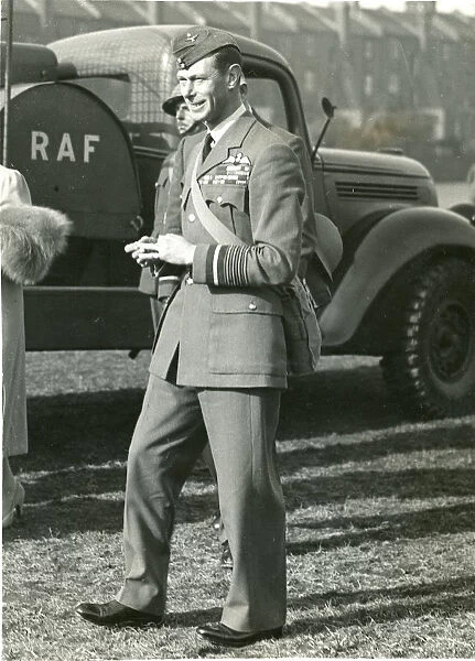 HM King George VI in RAF uniform