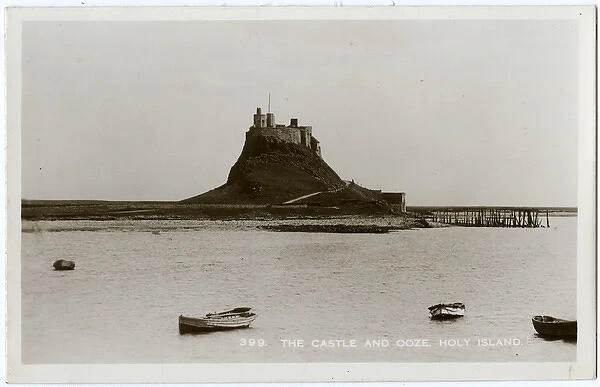 The Holy Island of Lindisfarne - The Castle and Ooze