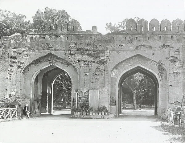 India - The Cashmere Gate, Delhi