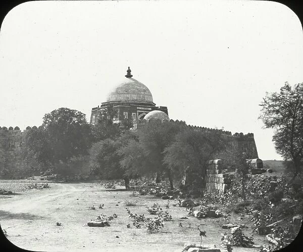 India - Togluk Shahs Tomb - Toglukabad, Delhi