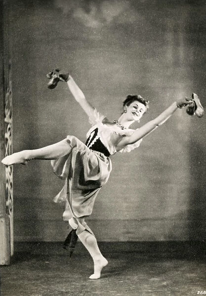 Julia Farron - Ballet Dancer in Mlle. Theodore - Scene 1