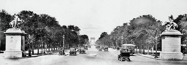 L'Avenue Des Champs Elysees, Paris, France, early 1900s