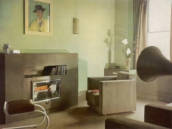 Living Room  /  1933