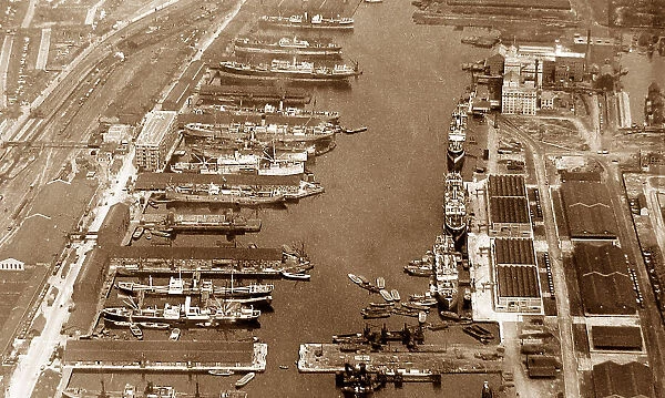 London aerial view of Victoria Dock in the 1920s