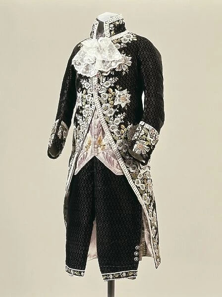 Men dress (18th c. ). SPAIN. Barcelona. Textile