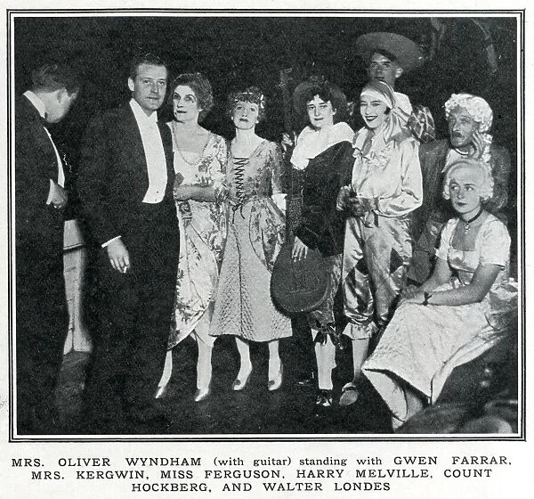 Mrs Oliver Wyndham with Gwen Farrar, 1929