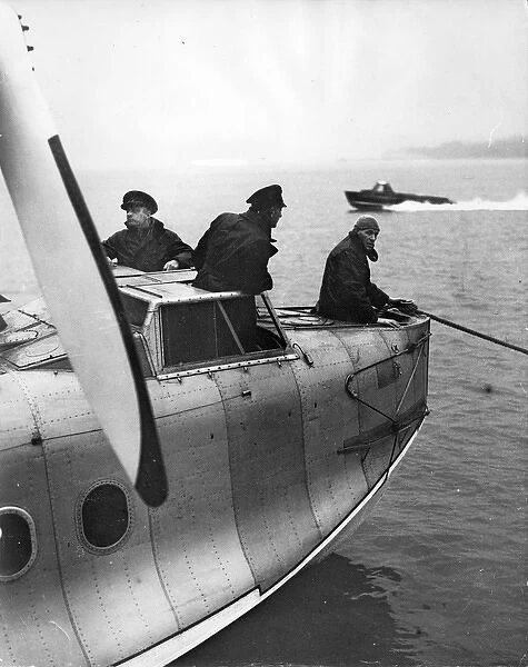 Receiving instructions on flying boats