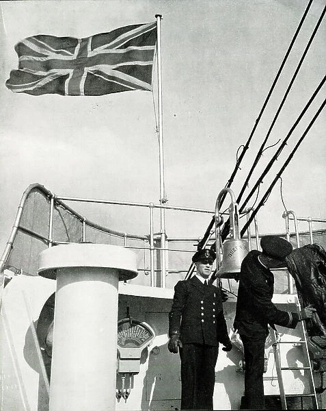 RMS Queen Mary, Captains Cameron and Murchie
