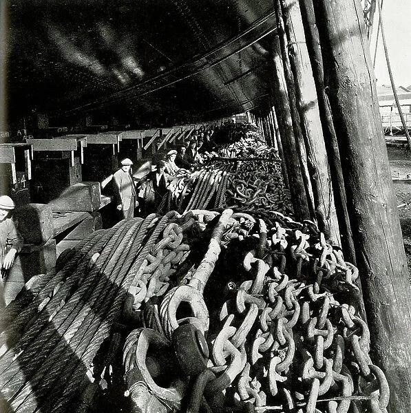 RMS Queen Mary, coils of chains piled under hull