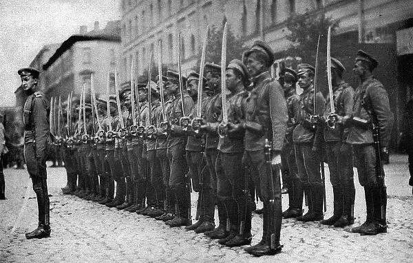 Russian soldiers on parade, Russia, WW1