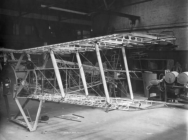 Sopwith 7F1 Snipe E7987 during construction