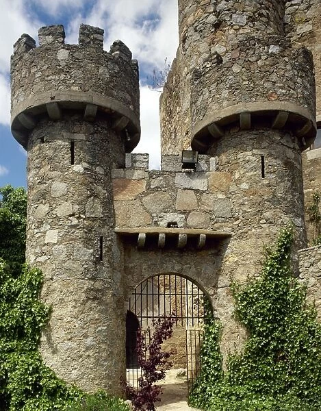 Spain. San Martin de Valdeiglesias. Castle of La